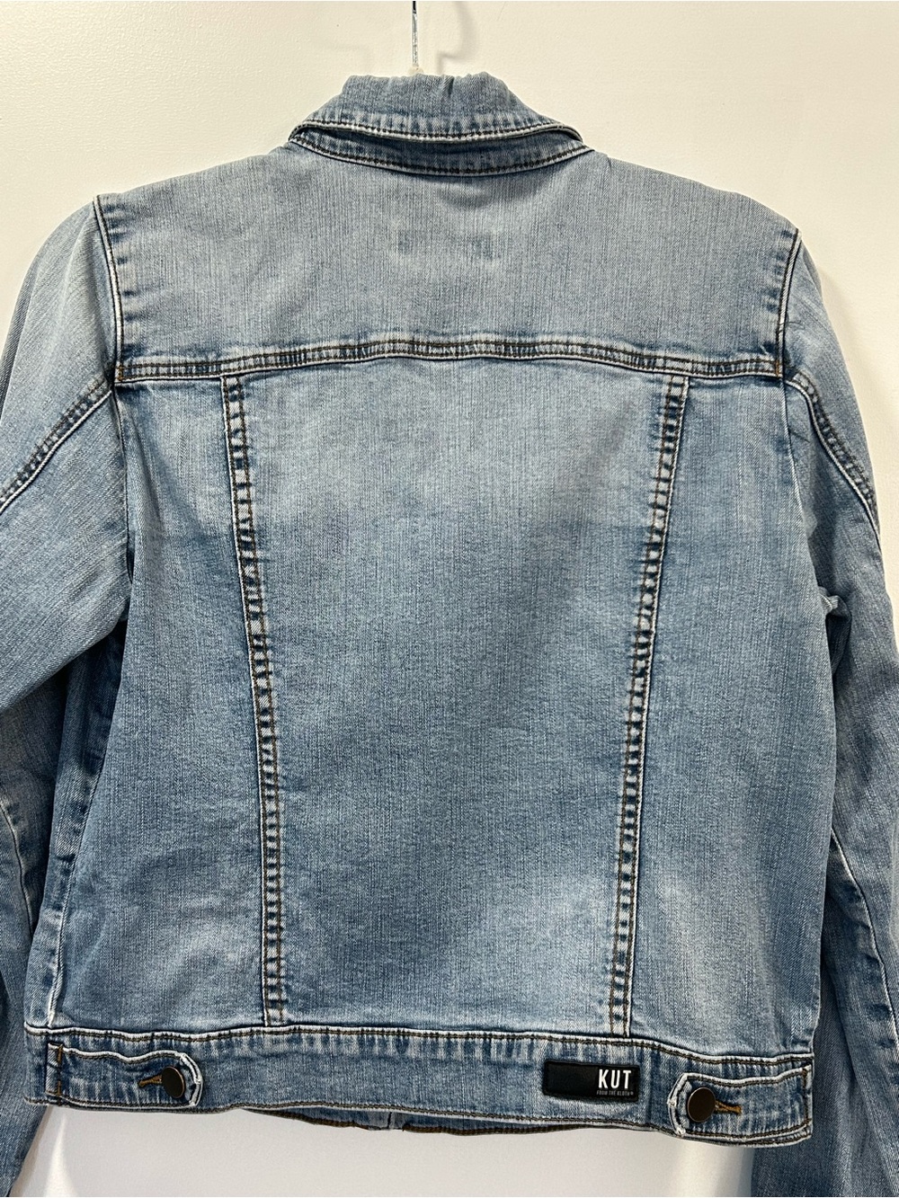 KUT from the Kloth Light Blue Denim Shirt/Jacket - Picture 2 of 4